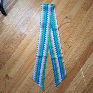 vintage 60s 70s skinny neck scarf groovy blue green scallop 3.75"x 55" retro mod